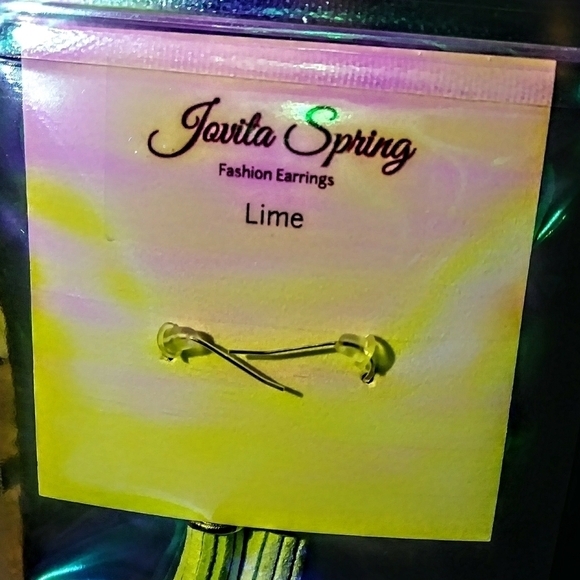 JovitaSpring Lime tassels - Picture 3 of 6